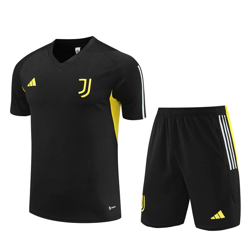 JUVENTUS CONJUNTO ENTRENAMIENTO 23/24 HOMBRE - TIENDA DEL JUGADOR