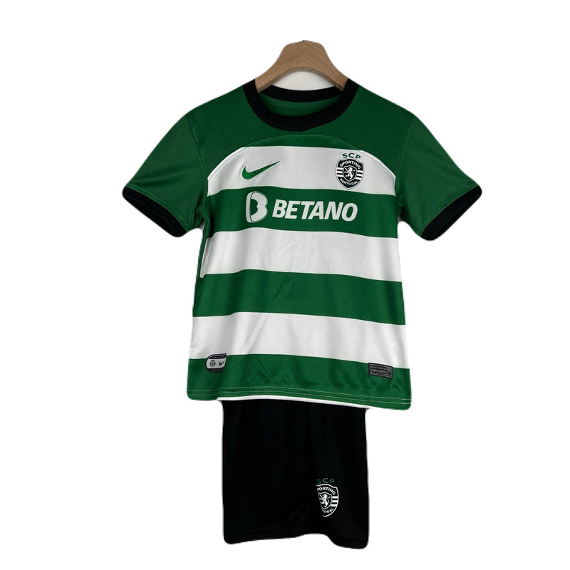 SPORTING LISBOA I 23/24 CONJUNTO INFANTIL - TIENDA DEL JUGADOR