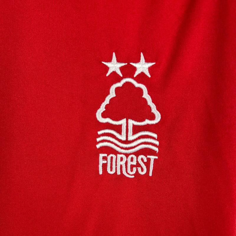 CAMISETA NOTTINGHAM FOREST I 23/24 HOMBRE - TIENDA DEL JUGADOR