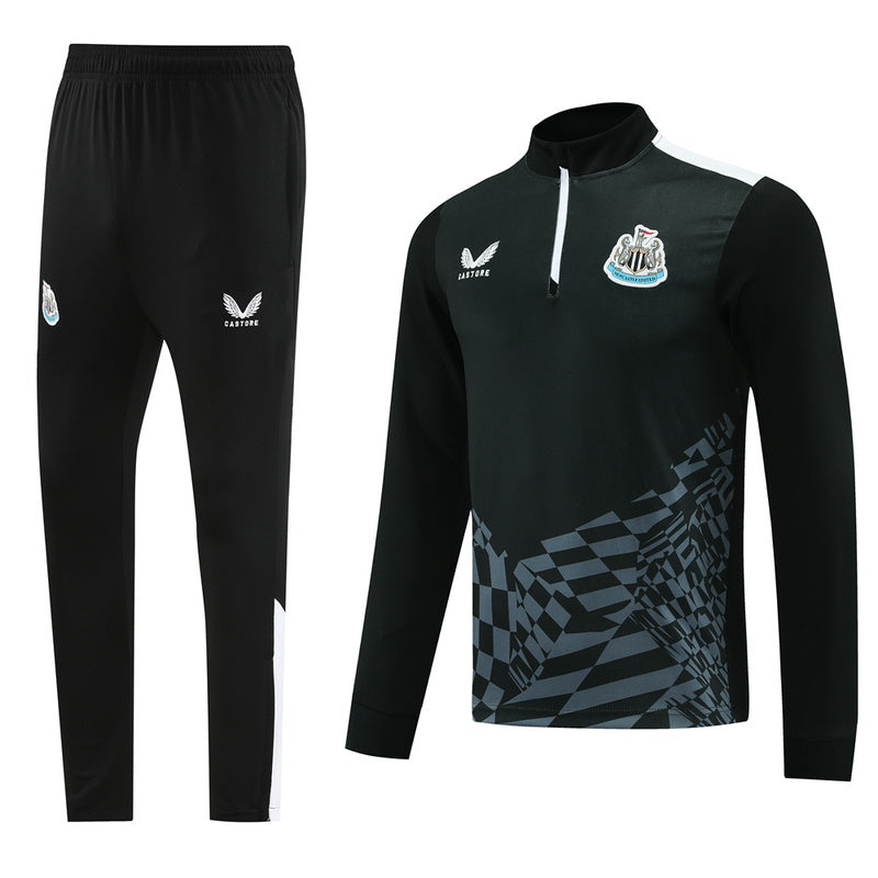 CONJUNTO LARGO NEWCASTLE ENTRENAMIENTO 24/25 HOMBRE