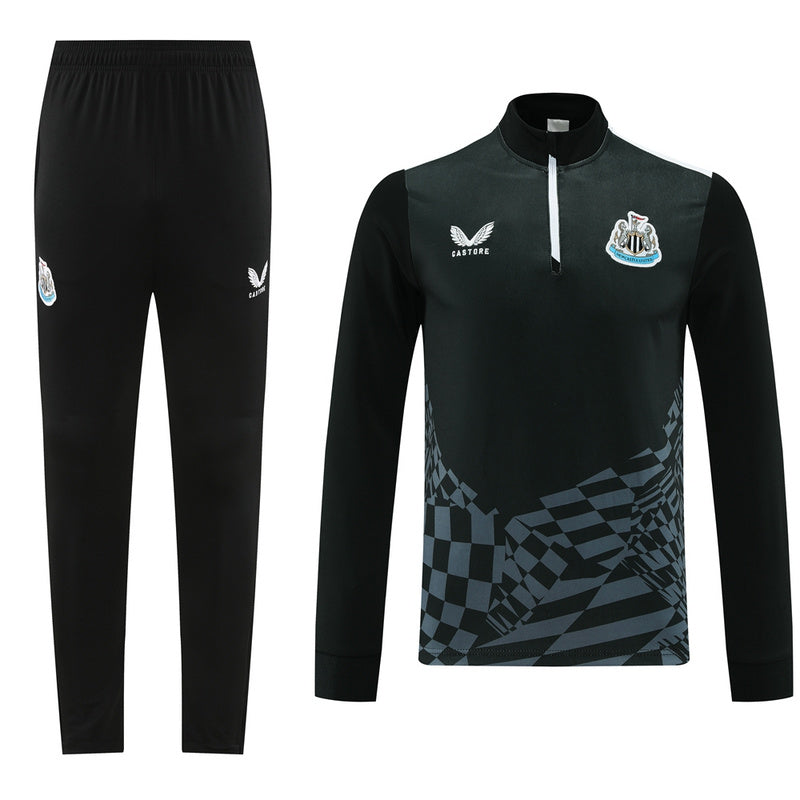 CONJUNTO LARGO NEWCASTLE ENTRENAMIENTO 24/25 HOMBRE