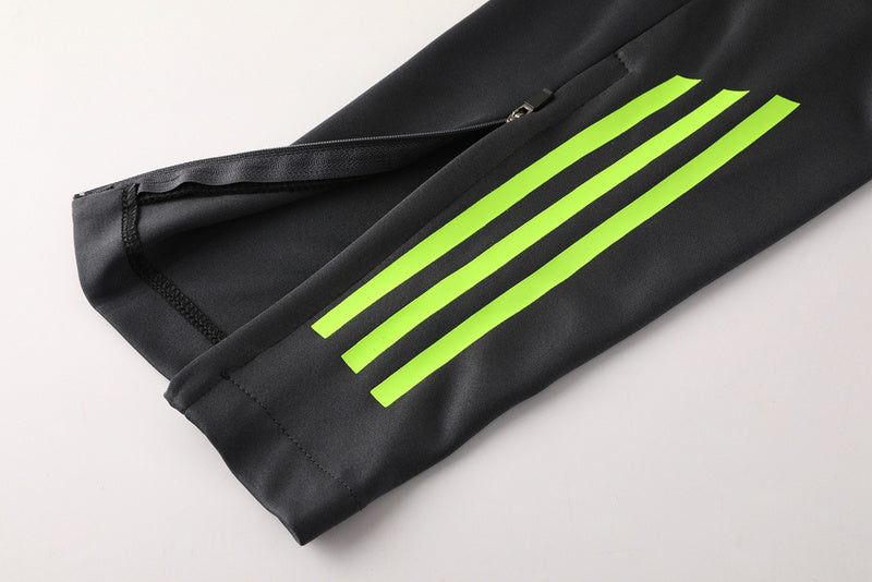 CONJUNTO ADIDAS CHAQUETA SIN CAPUCHA Y PANTALON HOMBRE - TIENDA DEL JUGADOR